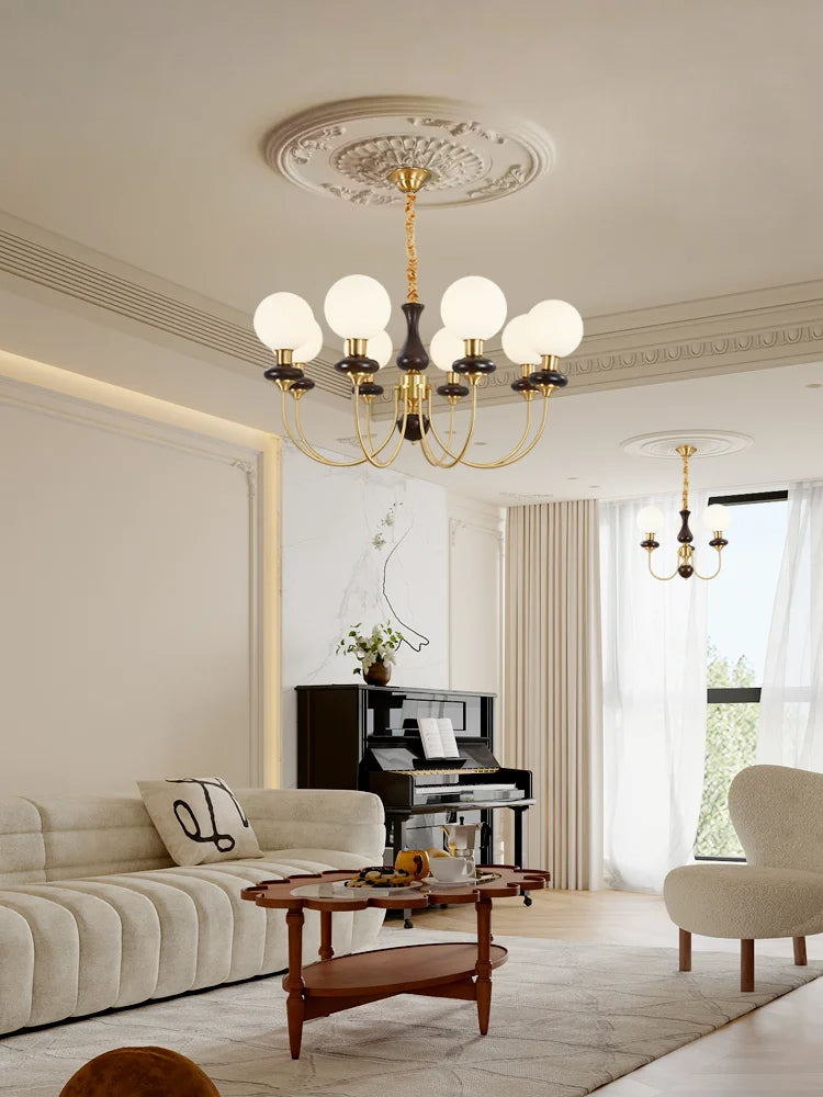 Lustre Lumineux Classique – Décoration Intérieure Sophistiquée