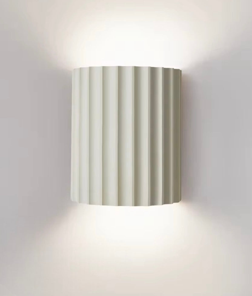 Lampe Murale Design en Résine Élégante