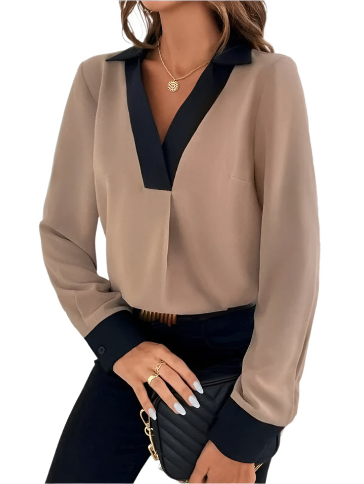 Blouse Féminine Décolleté Profond Élégante
