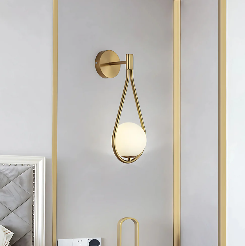 Lampe Murale Élégante en Verre et Métal