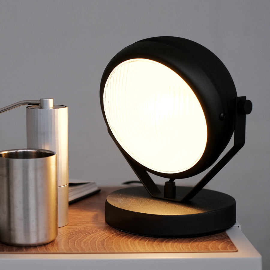 Lampe de Bureau LED Chic | Style Minimaliste en Verre et Métal