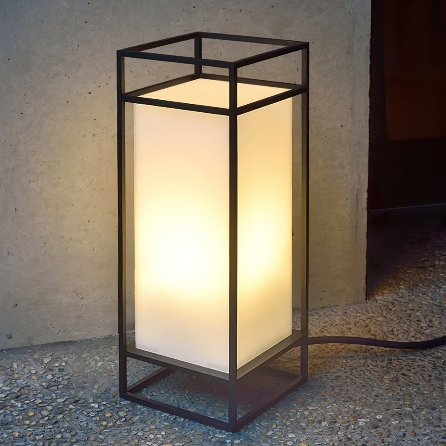 Lampe Exterieur Robuste et Élégante