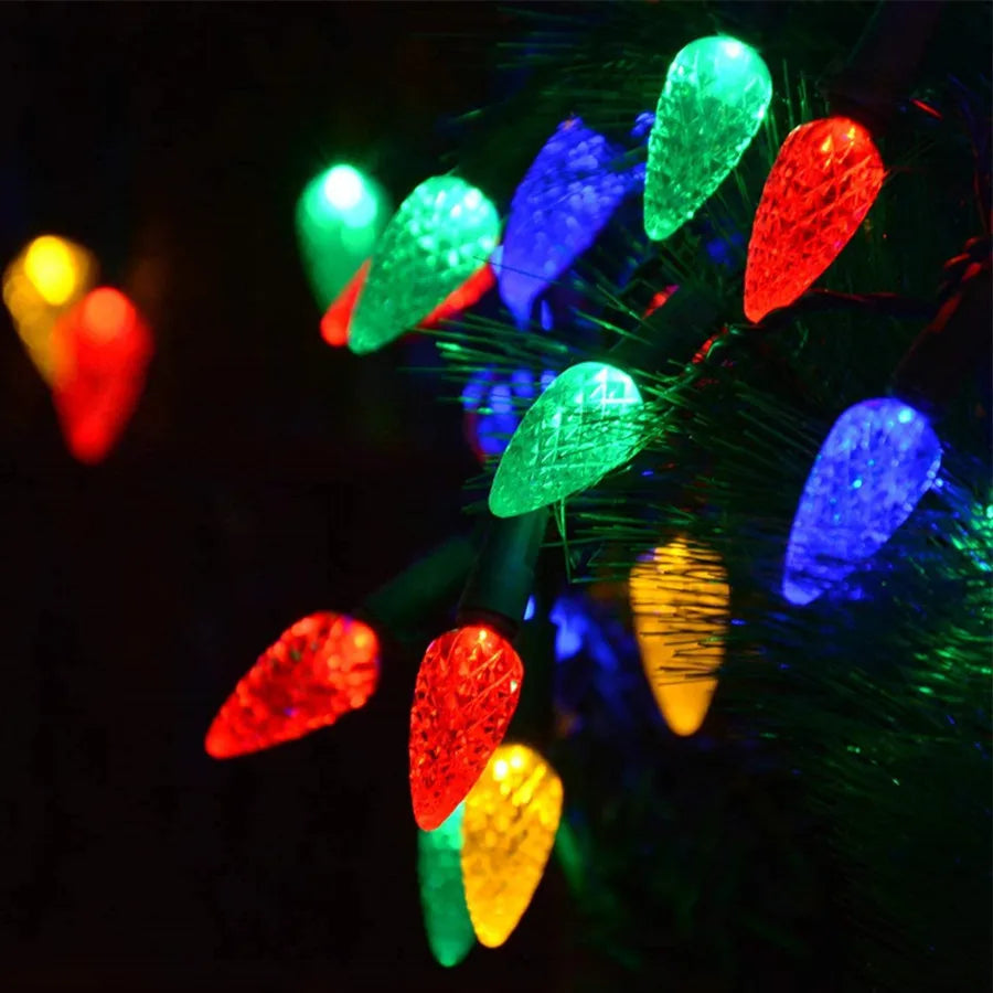Guirlande LED Noël Waterproof avec 8 Effets Lumineux Magiques - Foivo