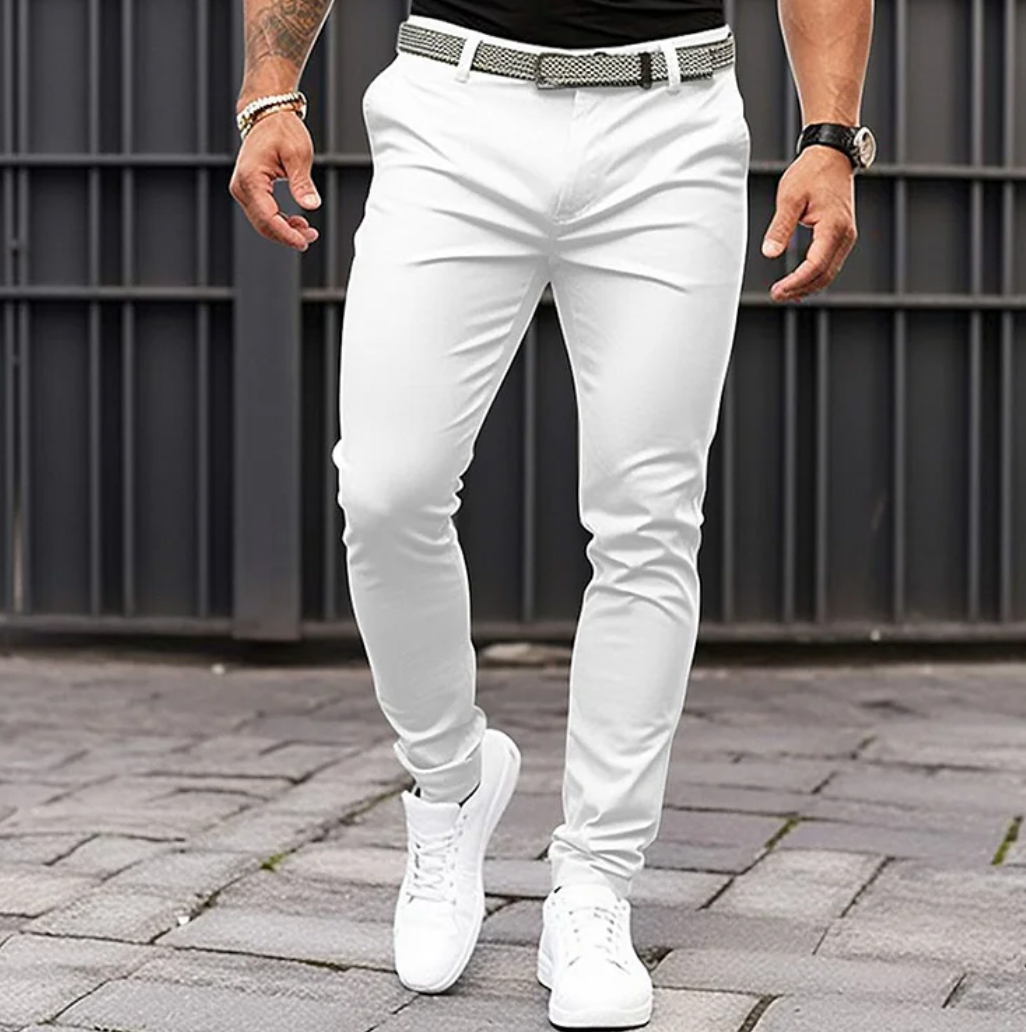 Pantalon décontracté style slim-fit
