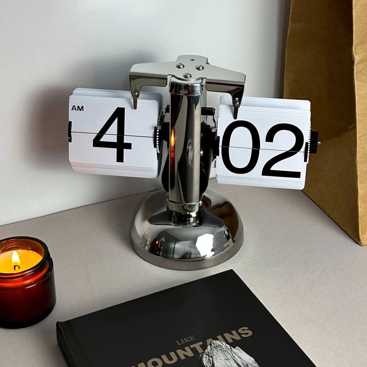 Horloge Numérique Flip Vintage Élégante