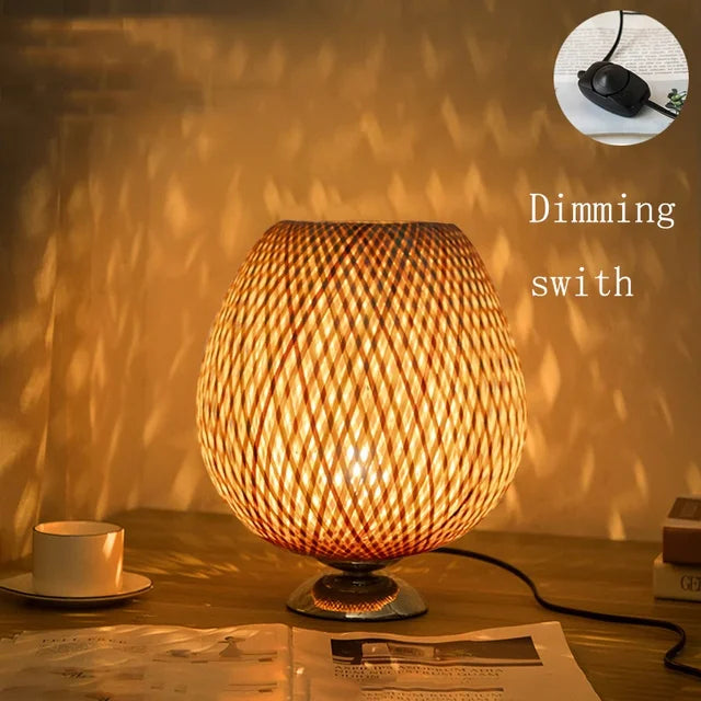 Lampe de Table Vintage Artisanale en Bois Durable 12