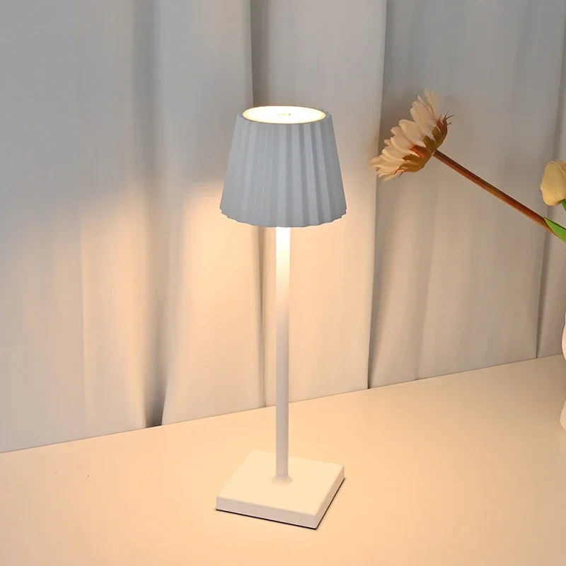 Lampe de bureau Élégante et Discrète
