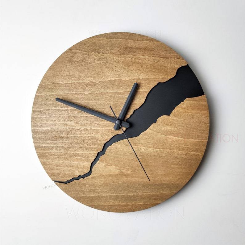 Horloge Murale Bois Chic - Décoration Élégante pour Intérieurs Rustiques