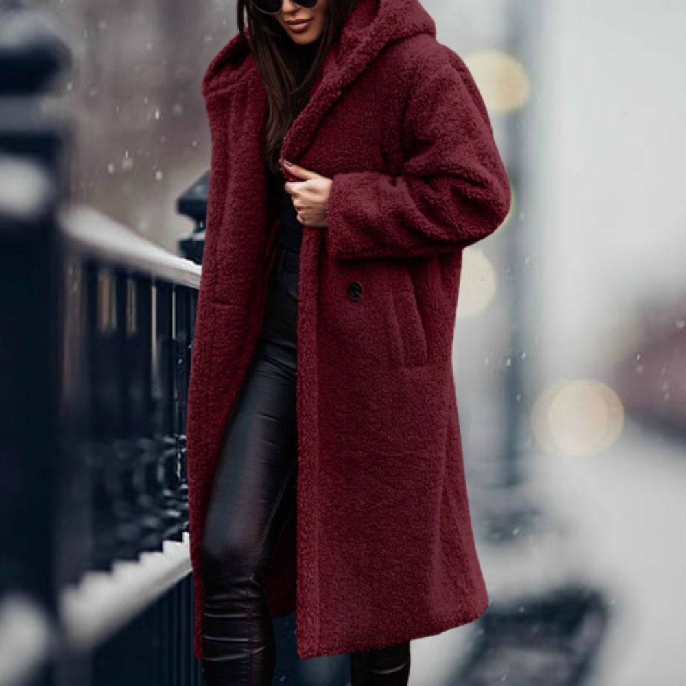 Veste longue en fausse fourrure douce et élégante