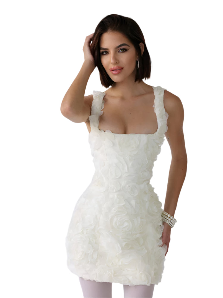 Robe Courte Fleurie Élégante