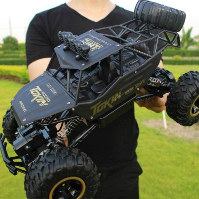 Camion Jouet RC 4x4 Puissant | Véhicule Tout-Terrain Extrême - Foivo