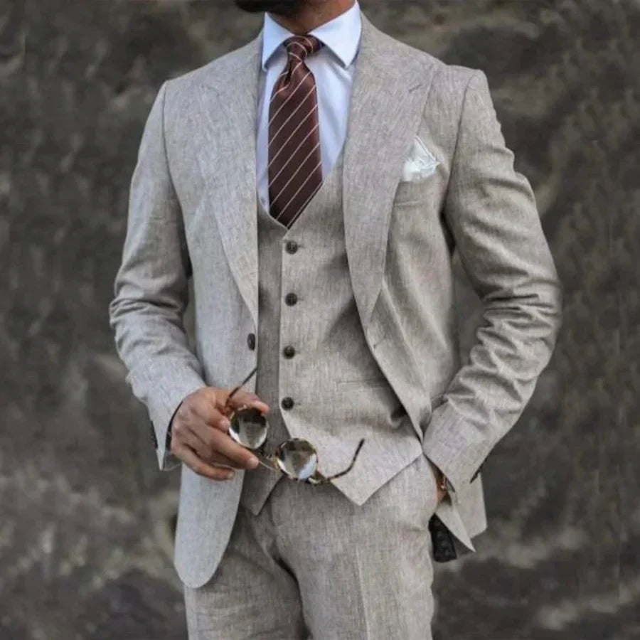 Costume Homme Élégant en Tissu Doux et Aéré