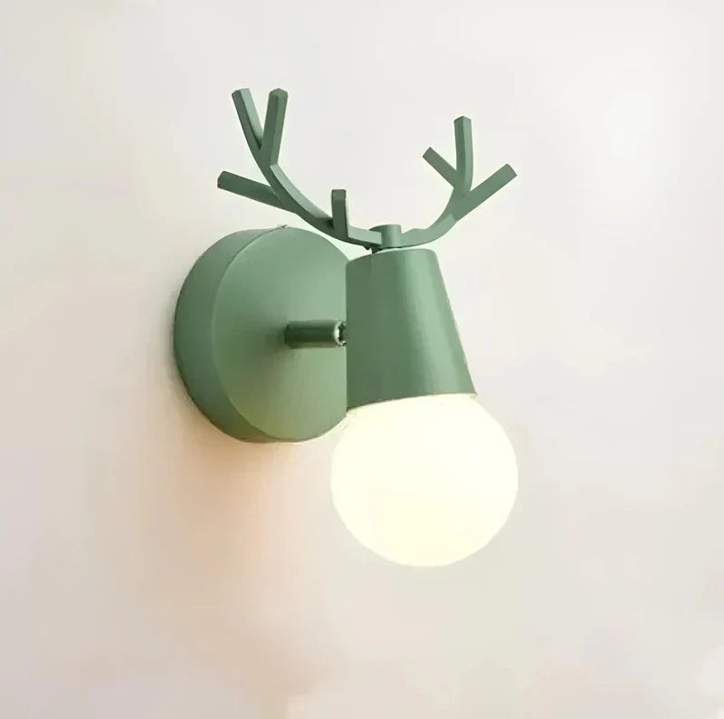 Lampe murale originale tête de cerf