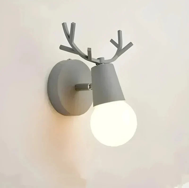 Lampe murale originale tête de cerf