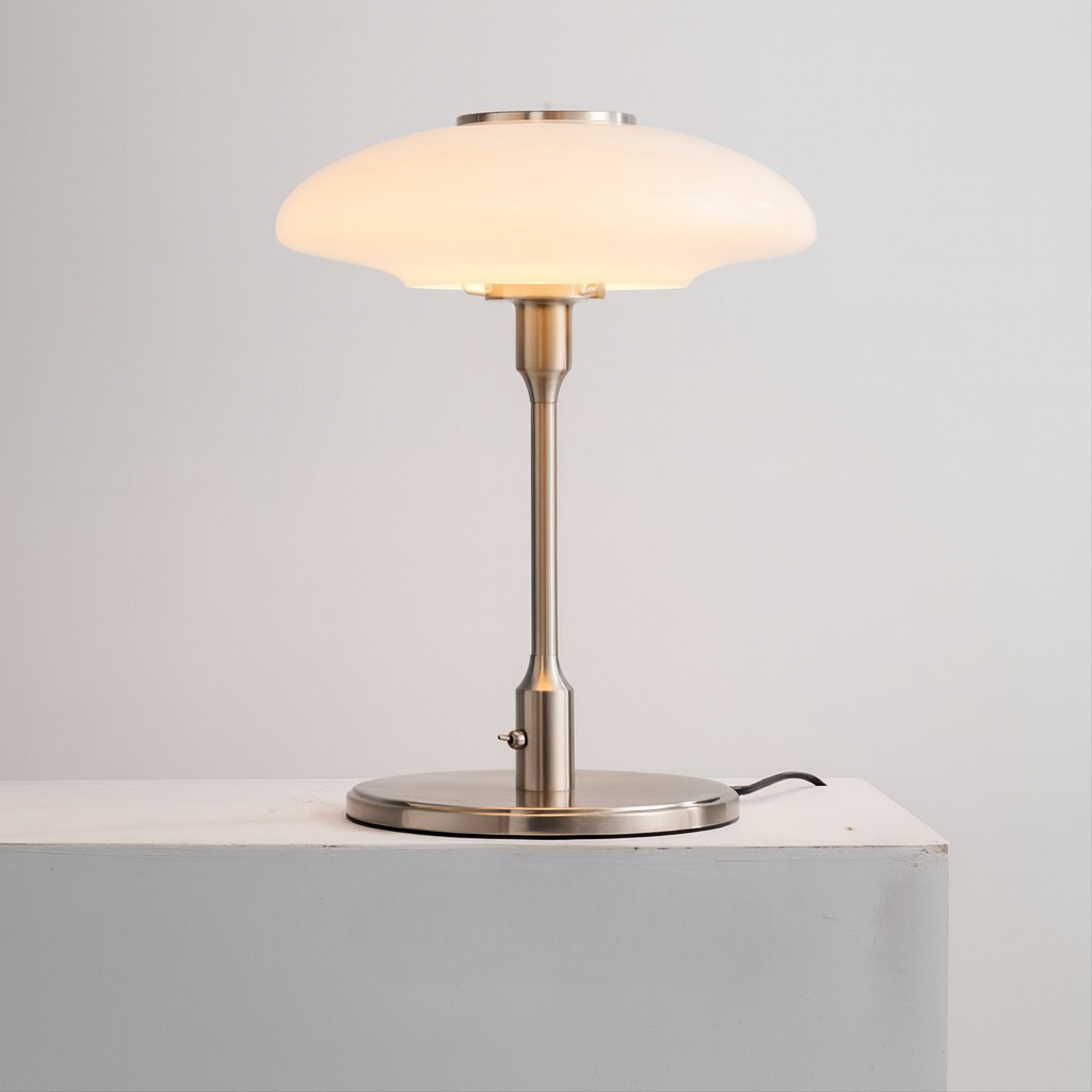 Lampe de Table Design Nordique Élégant - Foivo