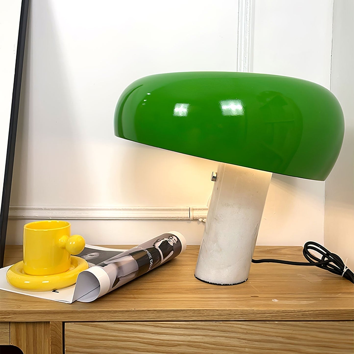 Lampe de Table en Marbre Élégant avec Éclairage Doux