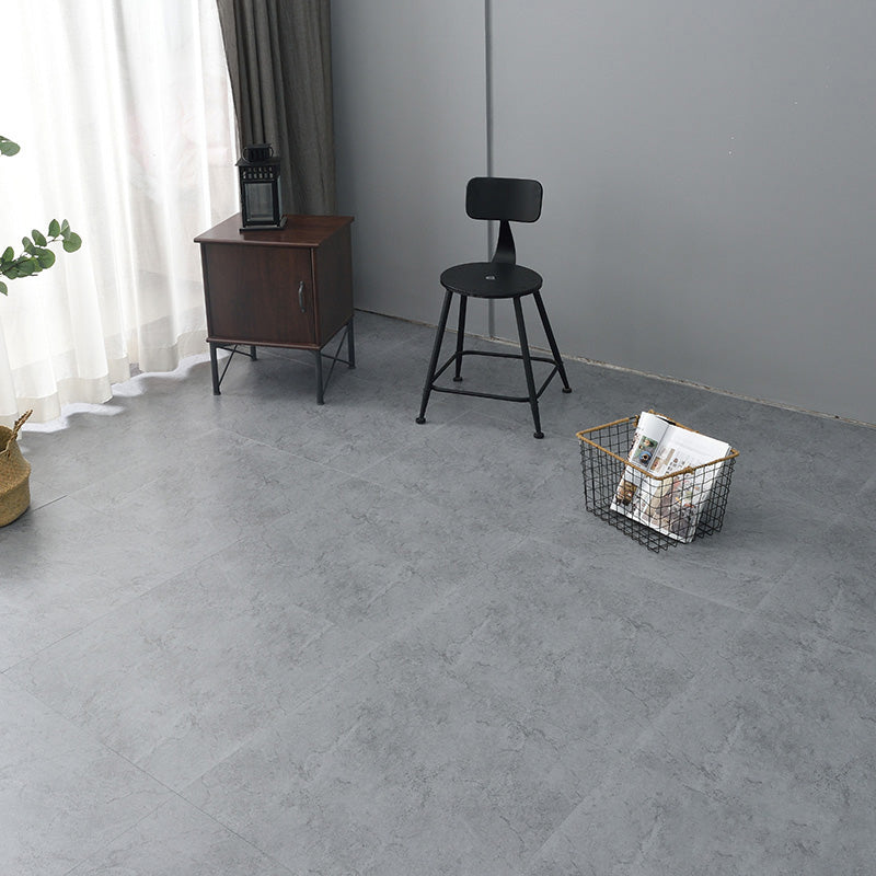 Carreaux de Sol Vinyle Élégants - Auto-Agrippants, Résistants et Faciles à Poser