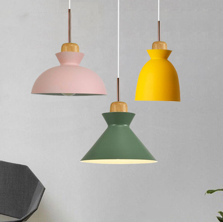 Lumière Suspendue Culinaire Élégante