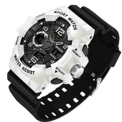 Montre Outdoor Étanche Robuste pour Aventuriers