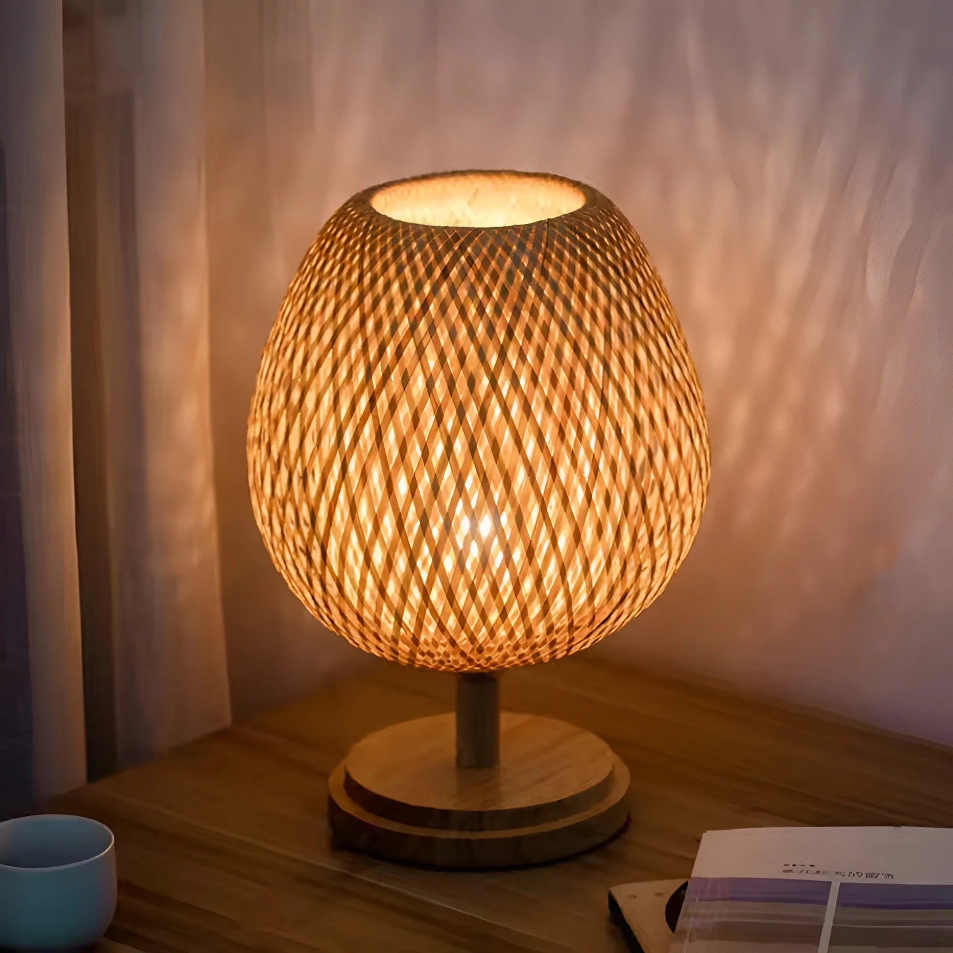 Lampe de Table en Rotin Chaleureuse et Élégante - blxckfr