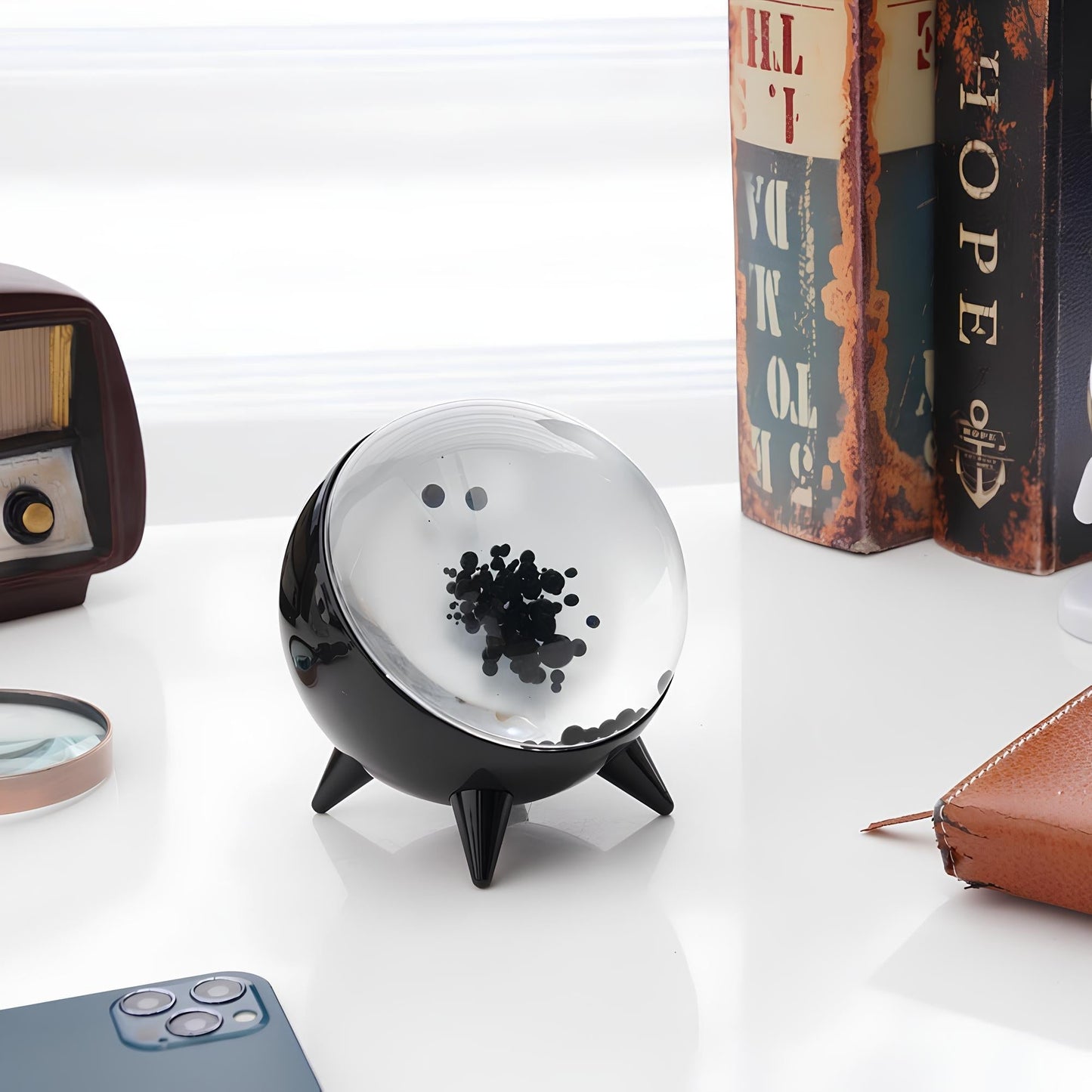 Enceinte Bluetooth Écran Liquide Futuriste