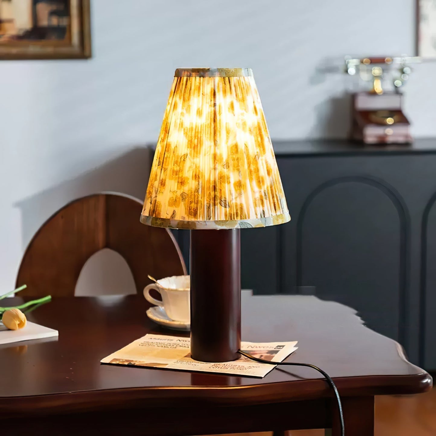 Lampe de Table en Bois Design | Abat-Jour Fleuri Original
