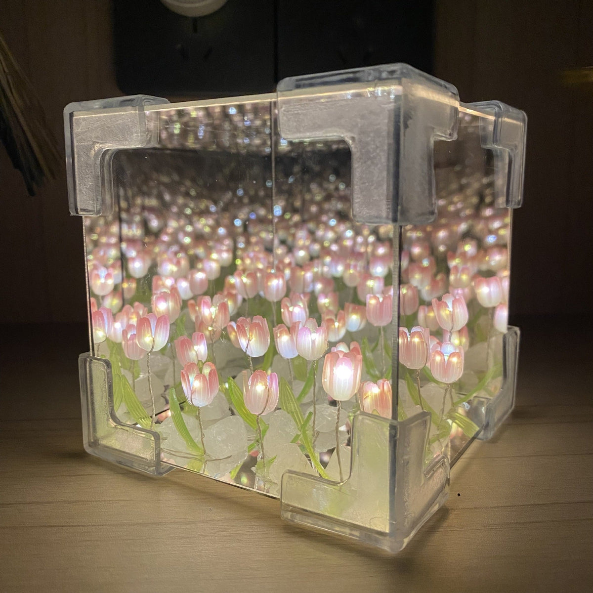 Boîte à Fleurs Lumineuse Tulipe 7