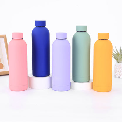 Bouteille Isotherme Femme Design Moderne 2