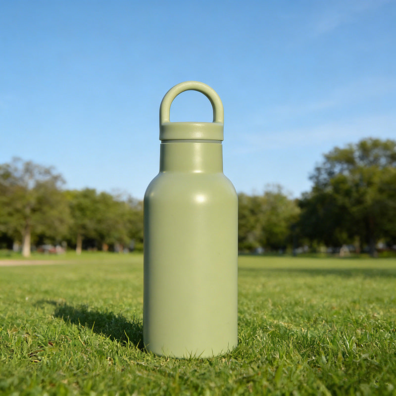 Bouteille Isotherme Femme Pratique 3