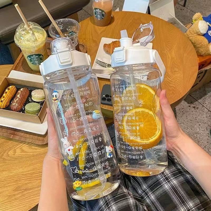 Bouteille d'Eau Pratique pour Femmes avec Poignée Ergonomique 7
