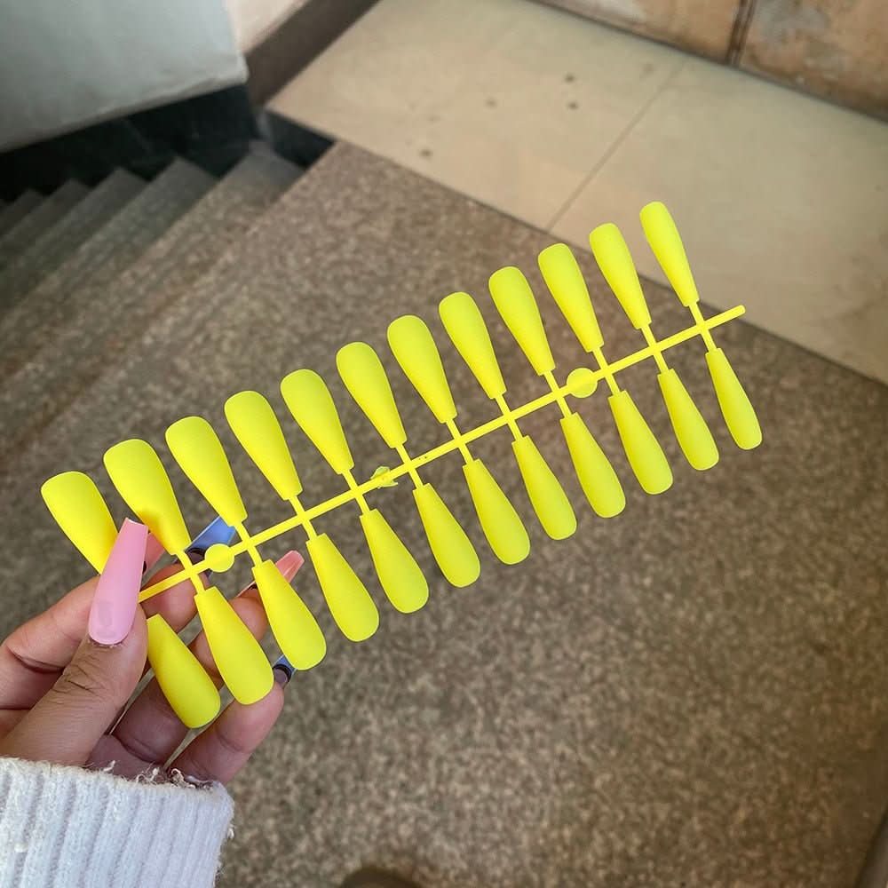 Ongles Semi-Permanents Lisses | 13 Couleurs Tendances