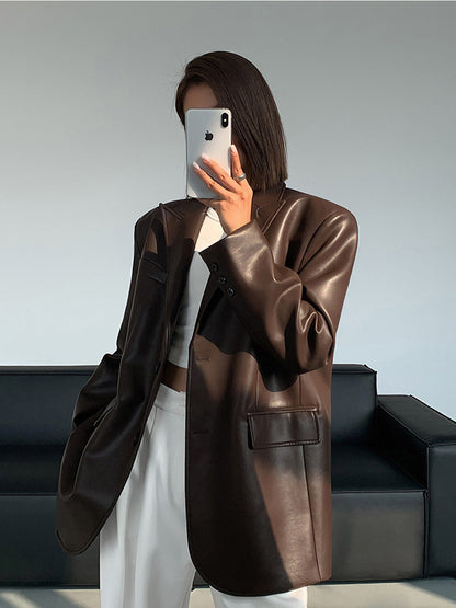 Blazer Cuir Faux Luxe avec Poches Élégantes