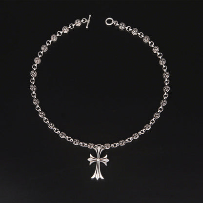 Collier Pendentif Croix Gothique Unisexe 1