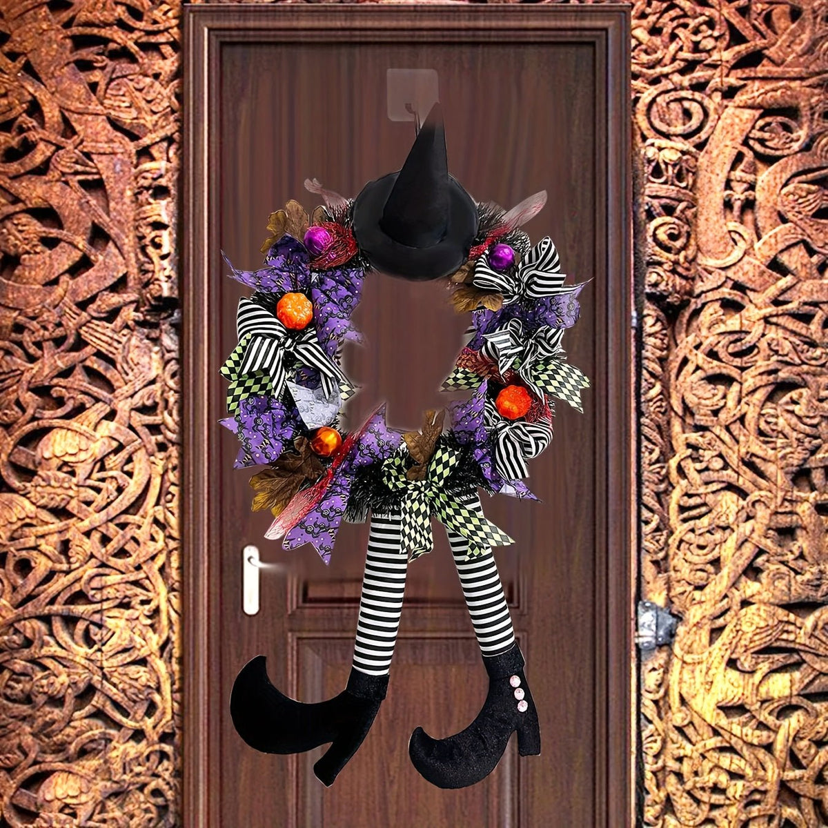 Décoration Halloween Couronne de Porte avec Jambes de Sorcière Festive