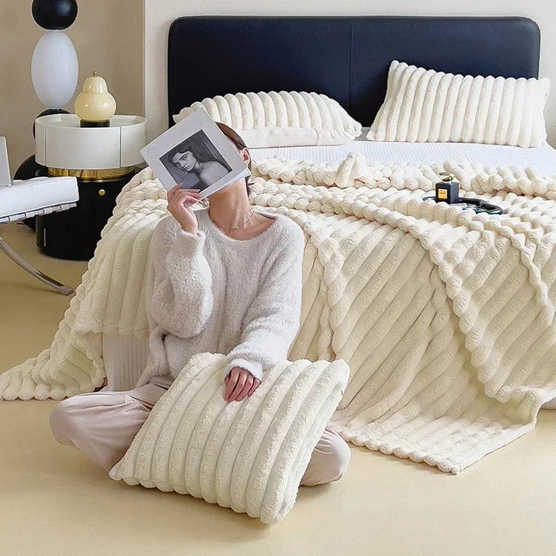 Couverture Douillette Moderne pour Soirées Cosy 6