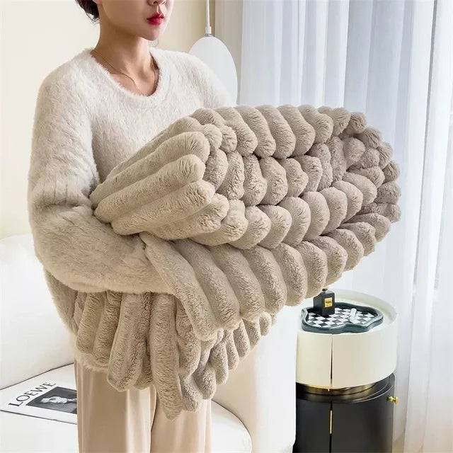 Couverture Douillette Moderne pour Soirées Cosy 7