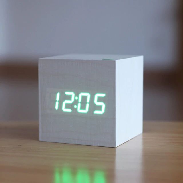 Horloge de Bureau Élégante et Compacte
