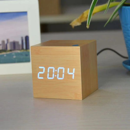 Horloge de Bureau Élégante et Compacte