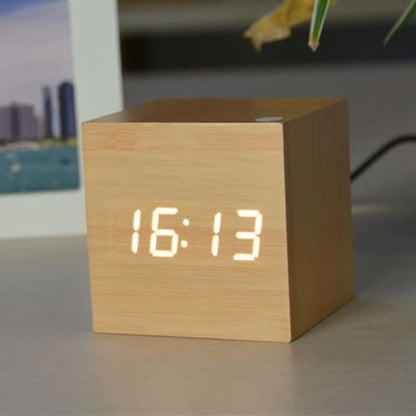 Horloge de Bureau Élégante et Compacte