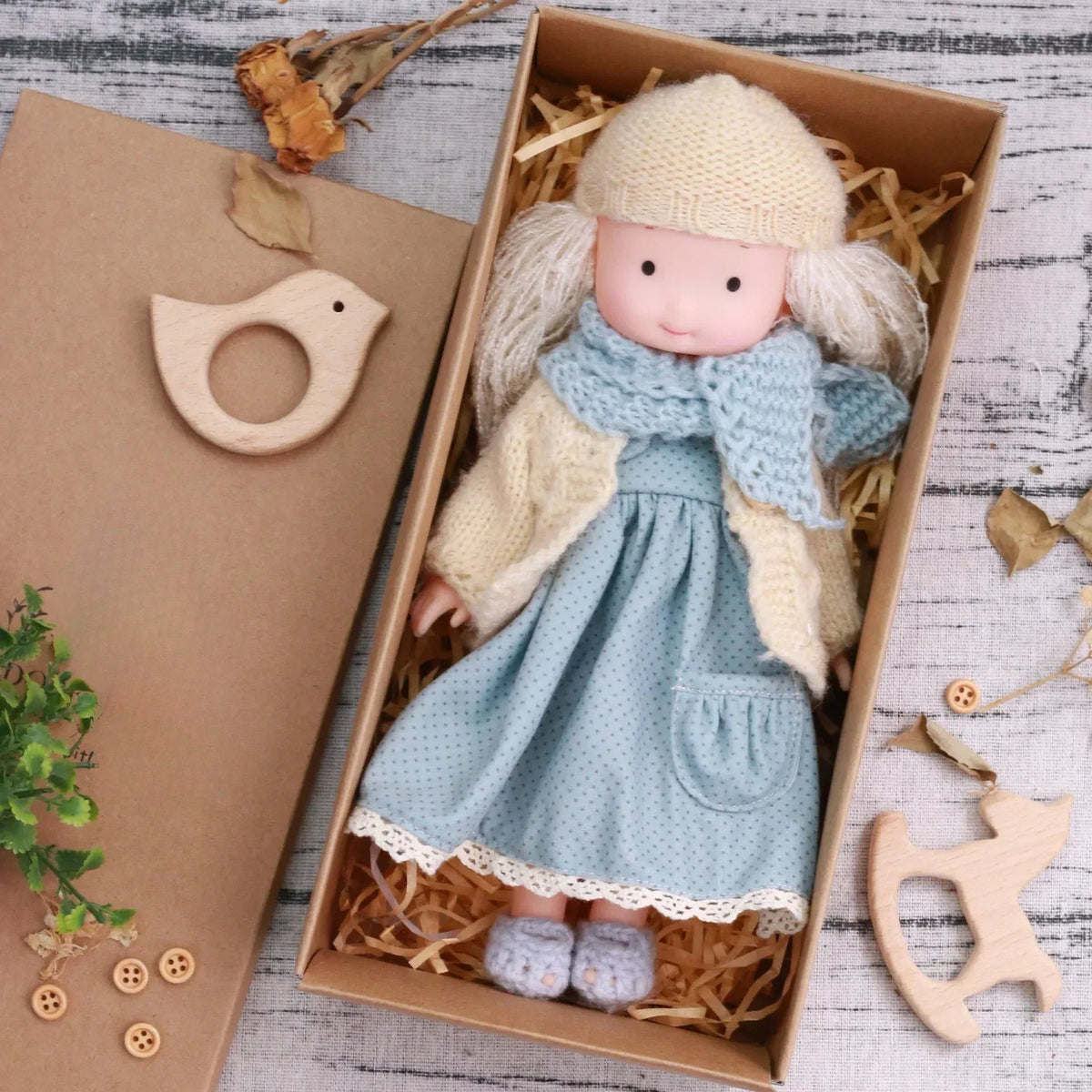 Poupée Câlin En Bois avec Accessoires de Jeu