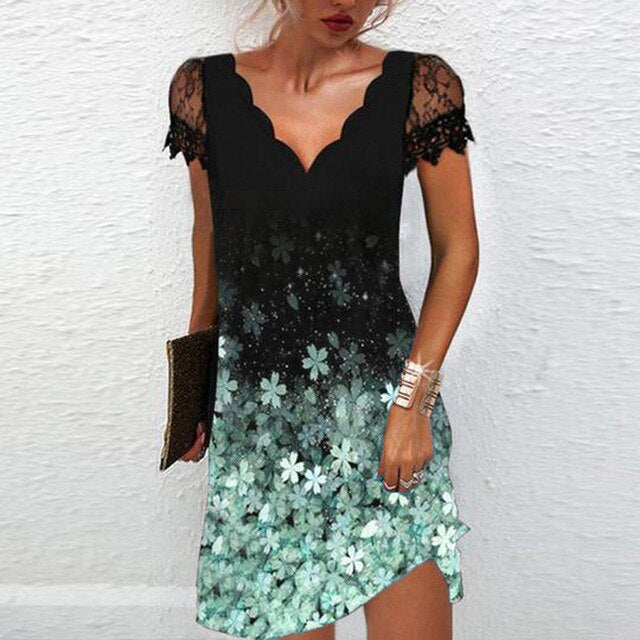 Robe de Soirée Élégante - Coupe Féminine Chic, Décolleté Luxe pour Mariage