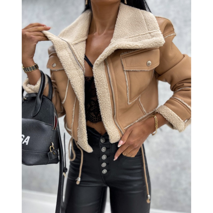 Veste Puffer Femme Isolée Hiver