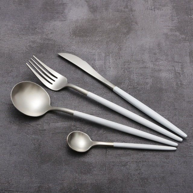 Ensemble de Couverts Créatifs pour Cuisine 13