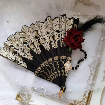 Éventail pour femme au design artistique et décorations raffinées 1