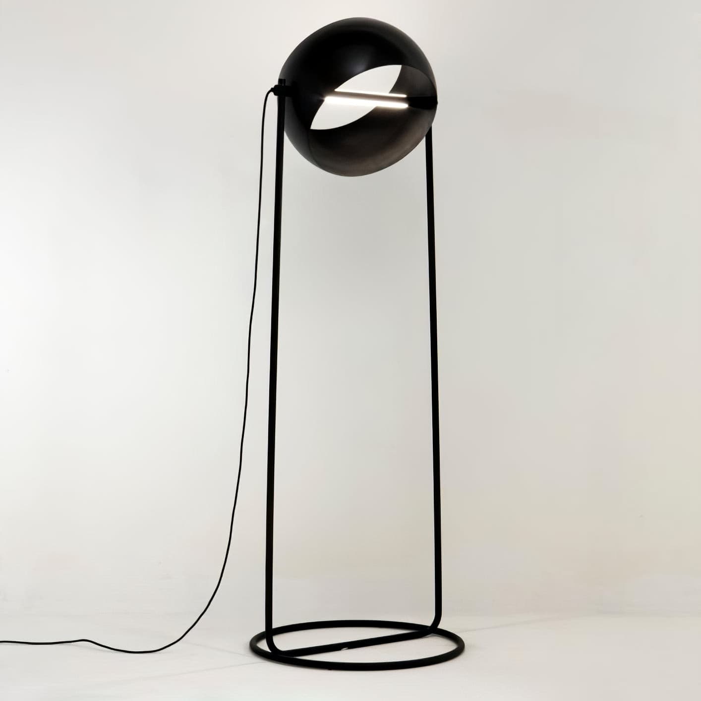Lampe de Bureau Élégante et Économe en Énergie