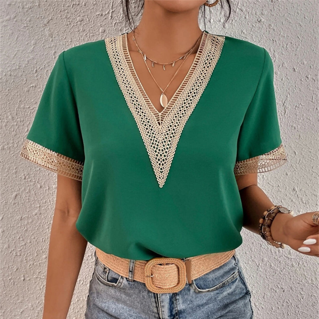 Blouse Féminine Col V Raffinée