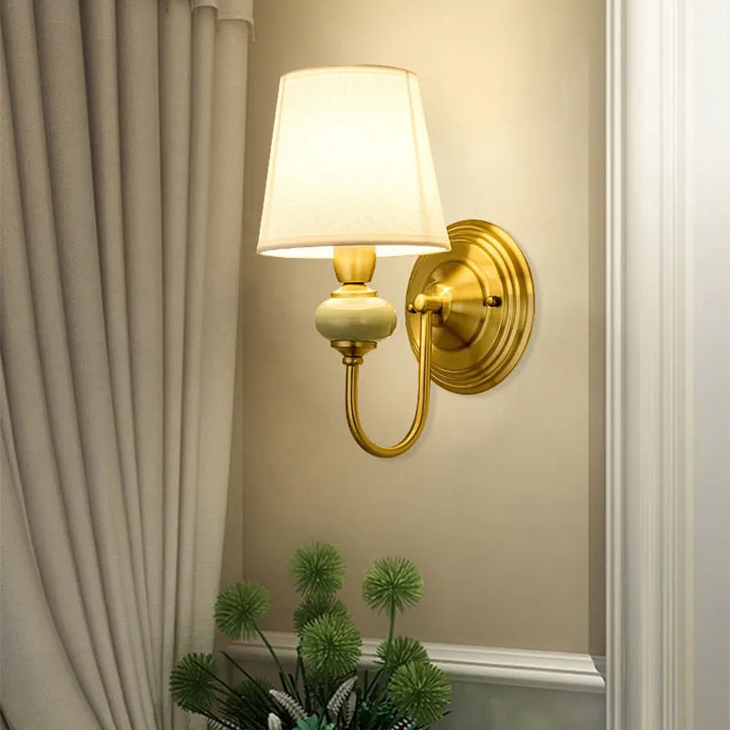 Lampe Murale LED Élégante et Économe