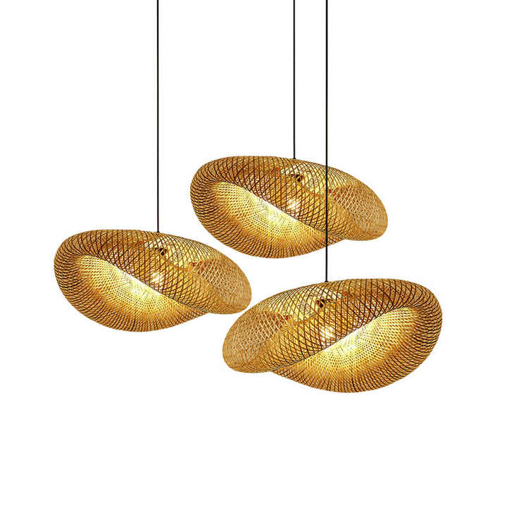 Lampe Suspendue en Bambou avec Abat-jour Tressé - Éclairage Chaleureux et Rustique