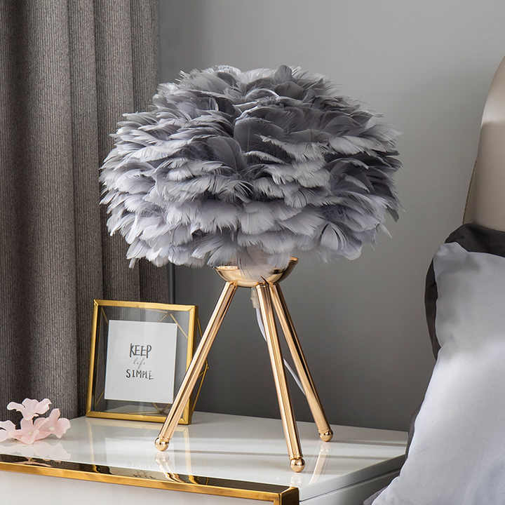 Lampe de Table Élégante - Abat-jour en Plumes avec Régulation de Lumière