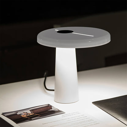Lampe de Bureau LED Élégante et Fonctionnelle